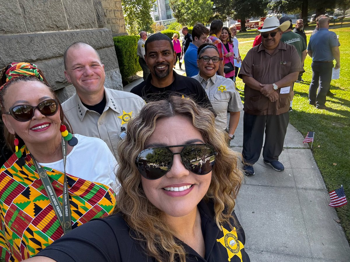 SheriffPogue's tweet photo. Honored to attend the Juneteenth celebration in Madera County today. A significant day to remember and reflect on our history. #Juneteenth #MaderaCounty #Community https://t.co/CheIik4M3Y