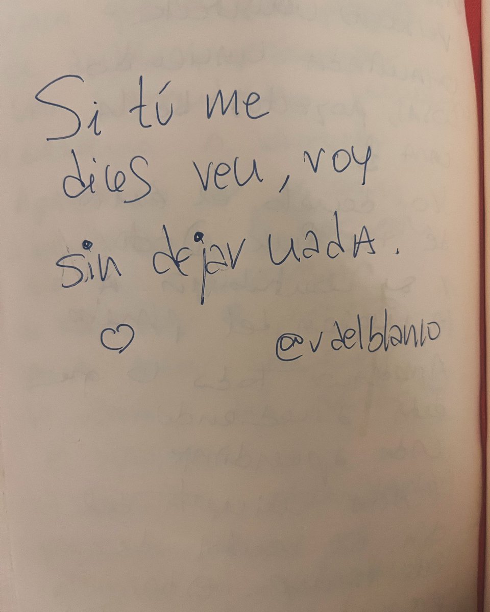 rdelblanco's tweet photo. Si los tiempos cambian, que cambie la canción.

¿Alguna vez has dejado algo por alguien y se convirtió en lo que os sepultó?

Suma, no restes.

#mivoz #escrituracreativa #Xteratura https://t.co/rBw2RuPaKX