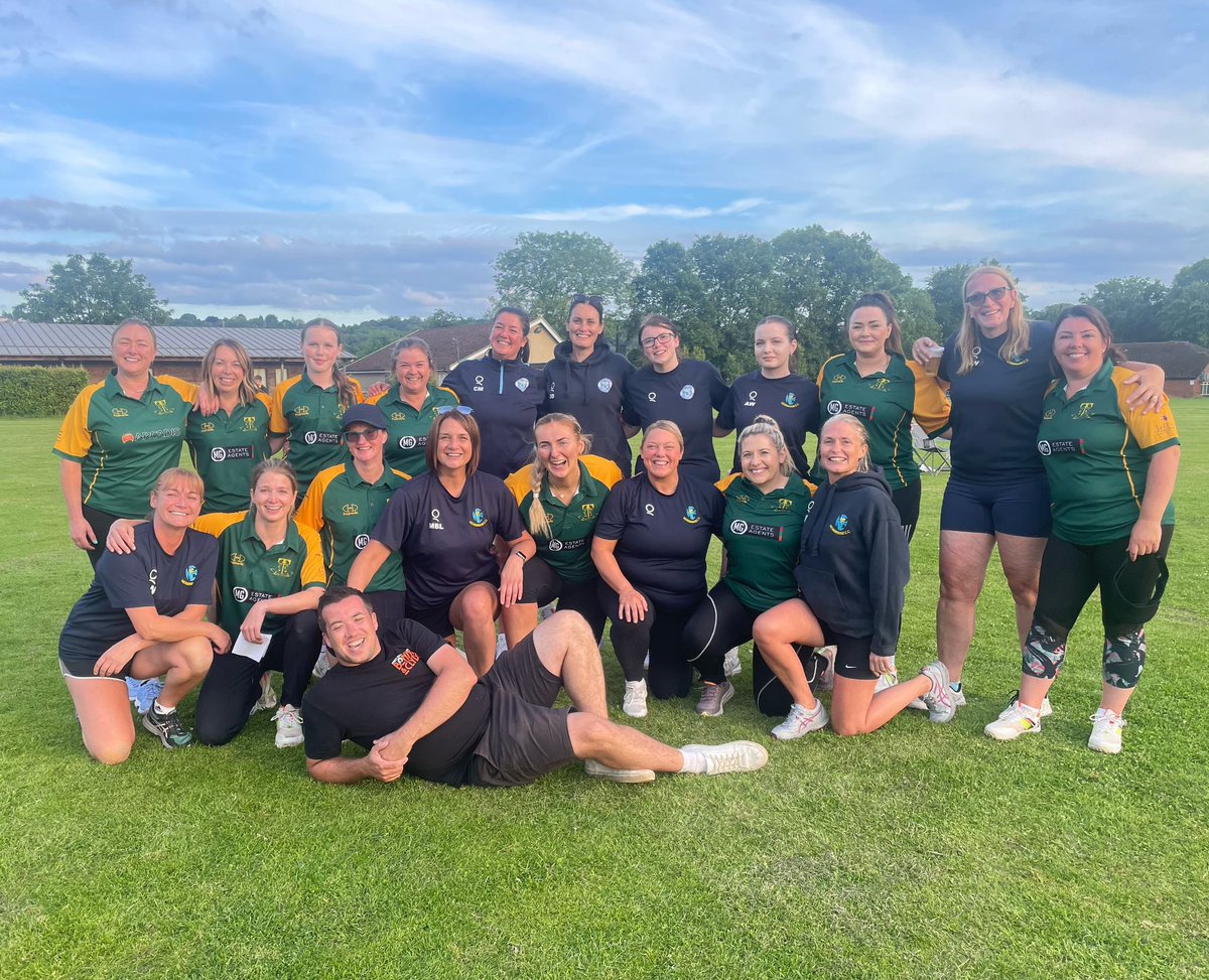 Such a lovely game against <a href="/PonthirCricket/">Ponthir Cricket Club</a> ladies last night in the <a href="/cricketwales_wg/">Glamorgan Women & Girls</a> 100 Ball Cup main competition. Some fantastic cricket on display. Thanks for great game girls 🦎🏏