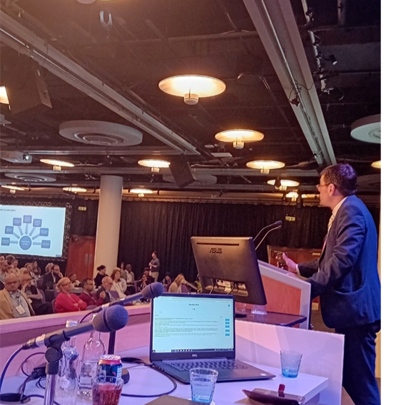 NCISH (@ncish_uk) on Twitter photo <a href="/farazhmughal/">Faraz Mughal</a> convened a great Masterclass yesterday at the #RCPsychIC on the <a href="/NICEComms/">NICE</a> self-harm guidelines. Brilliant presentations from Faraz, <a href="/karen_lascelles/">karen lascelles</a> and <a href="/AlexBThomson/">Alex Thomson</a> <a href="/farazhmughal/">Faraz Mughal</a> convened a great Masterclass yesterday at the #RCPsychIC on the <a href="/NICEComms/">NICE</a> self-harm guidelines. Brilliant presentations from Faraz, <a href="/karen_lascelles/">karen lascelles</a> and <a href="/AlexBThomson/">Alex Thomson</a>