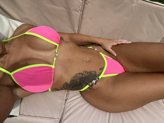 Gifts from my lovely Fans 🩷💛 @NaduByNature https://t.co/Swa8yQ341g<a class="tags" target="_blank" title="On Twitter" href="/?out=eyJ0eXAiOiJKV1QiLCJhbGciOiJIUzUxMiJ9.eyJpYXQiOjE3MjE3MzAwODYsImlzcyI6InR3cG9ybnN0YXJzLmNvbSIsIm5iZiI6MTcyMTczMDA4NiwiZXhwIjoxNzUzMjY2MDg2LCJyZWRpcmVjdF91cmwiOiJodHRwczovL3R3aXR0ZXIuY29tL05hZHVCeU5hdHVyZSJ9.FX30jEBC-2ugOjYIhlrXf71dj8QlJqn_podx9VmAhkYASsdkXuXgh2T8w3TSR2DOdUyH3xxu0X_yy5fkJkgOXA">@NaduByNature</a>