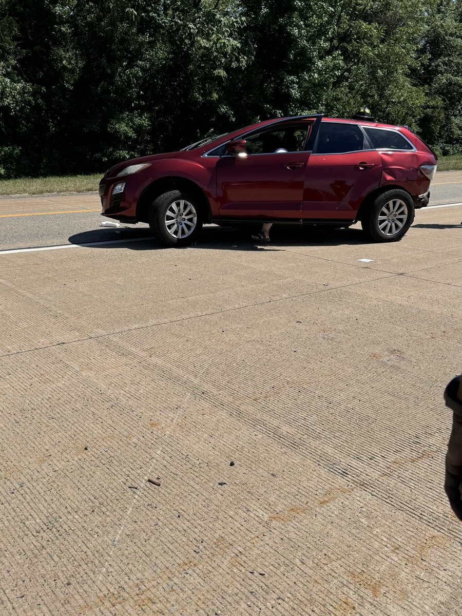 CigarRecon (@cigarrecon) on Twitter photo Shoutout to <a href="/DEStatePolice/">Delaware State Police</a> and the Minquadale Fire Company for responding to a crash on i95 South yesterday. Both arrived within 5 minutes of the call and started treating people. They comforted the children quickly, took statements, and did a great job. 👏🏾 <a href="/WDEL/">101.7FM / 1150AM WDEL</a> Shoutout to <a href="/DEStatePolice/">Delaware State Police</a> and the Minquadale Fire Company for responding to a crash on i95 South yesterday. Both arrived within 5 minutes of the call and started treating people. They comforted the children quickly, took statements, and did a great job. 👏🏾 <a href="/WDEL/">101.7FM / 1150AM WDEL</a>