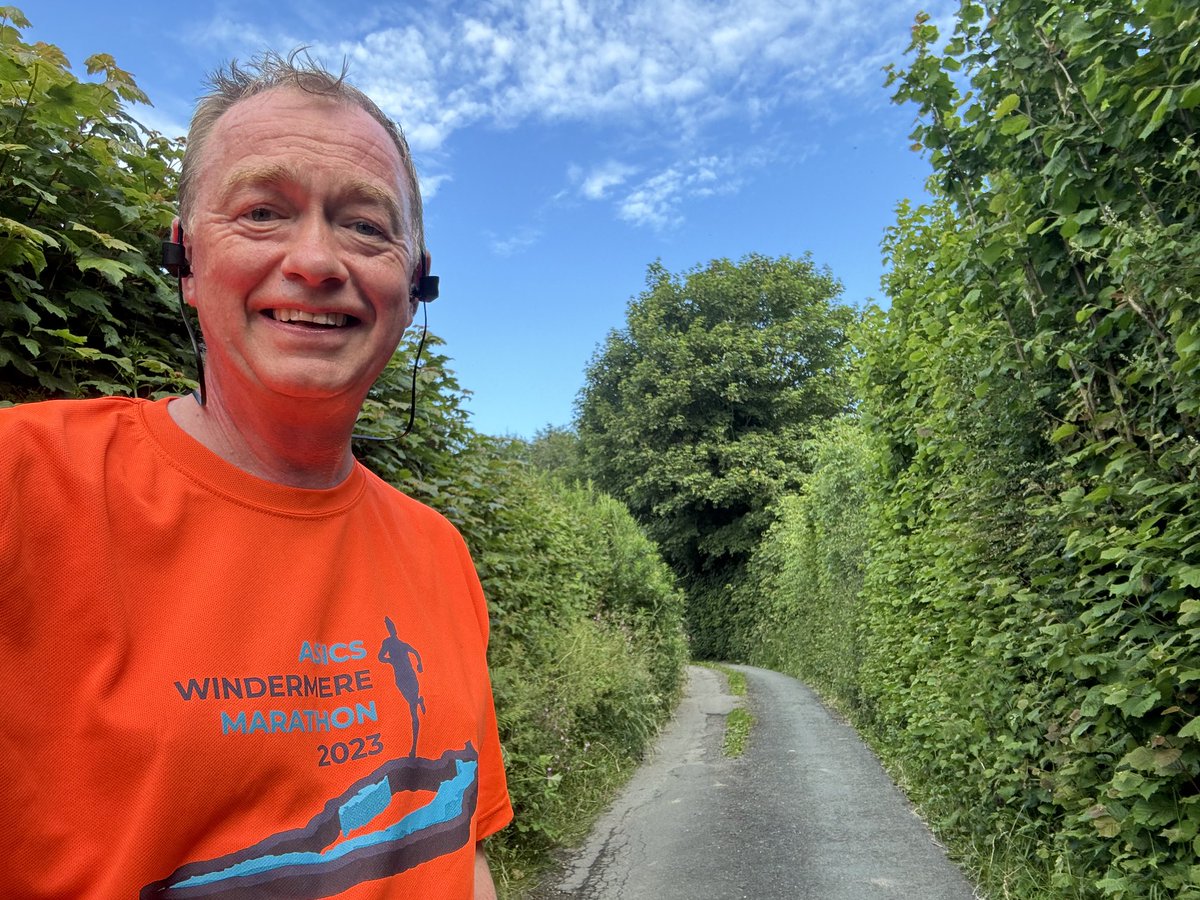 Tim Farron tweet media