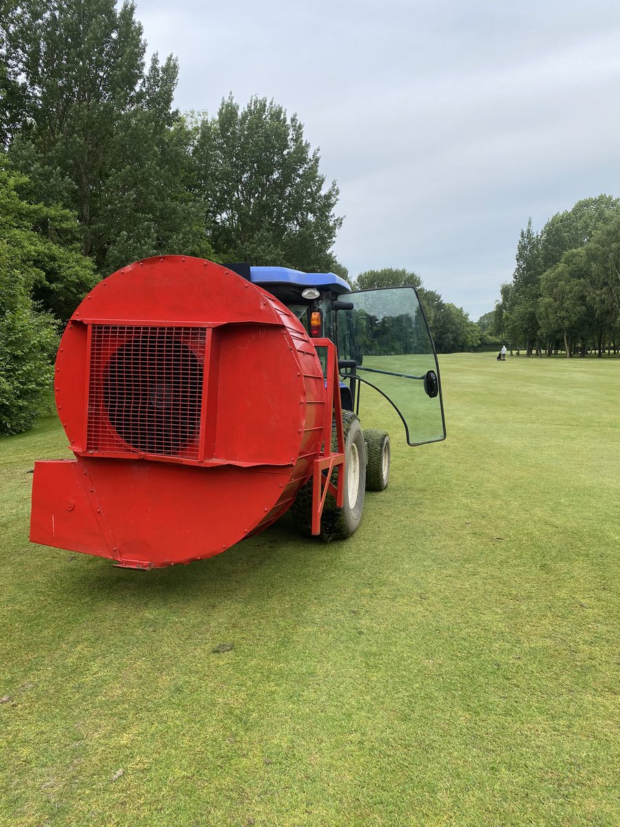 The best £1800 I’ve ever spent. God knows what it was used for before but it’ll clear clippings and leaves wall to wall it in two passes. Just need to fit caravan mirrors to see behind me, or ask for a bigger tractor 😂