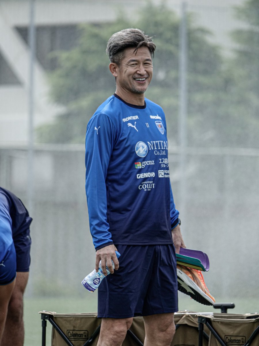 横浜FC フルスポンサー付き プラクティスウェア 三浦知良 ものすごい 横浜FC フルスポンサー付き プラクティスウェア 三浦知良 ものすごい