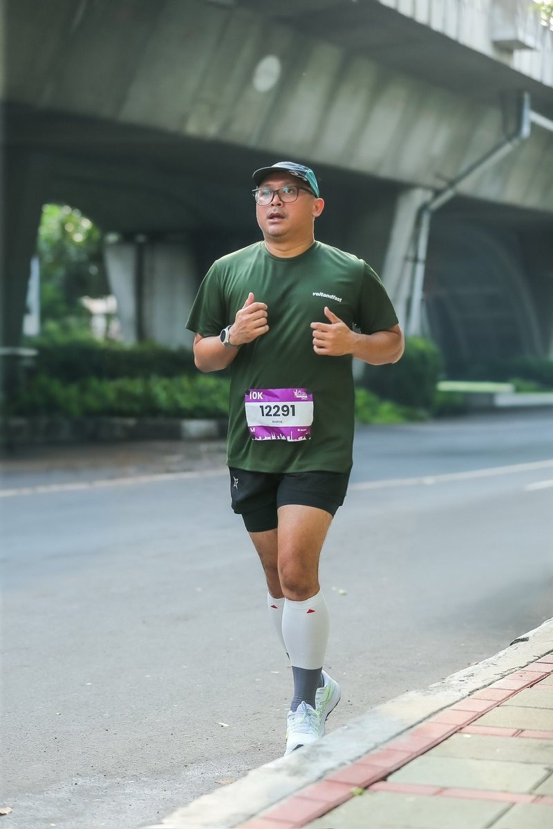 Rakyat Sipil Medioker tweet media