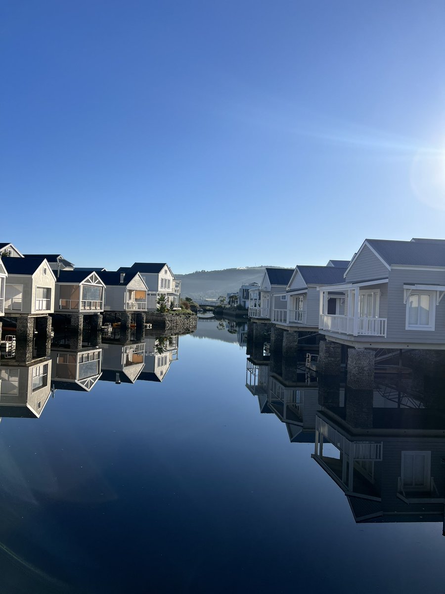 The Travel Enthusiast tweet media