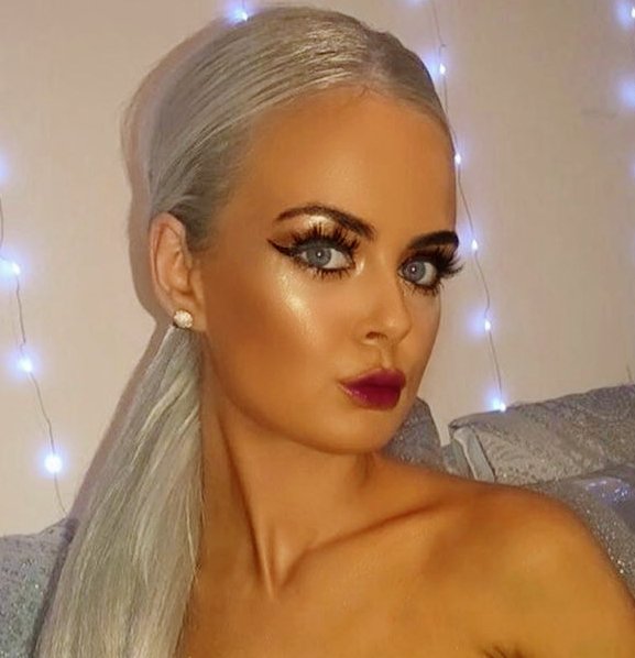 Morning my darlings off out in a bit to get destroyed I hope mwah