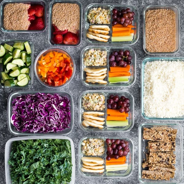 VeganQuickFix's tweet photo. Time-Saving Tip: Use pre-chopped veggies for faster meal prep! 🥕🕒 Perfect for stir-fries, salads, and soups. #VeganQuickFix #MealPrep #CookingHacks https://t.co/R7olJtSU21