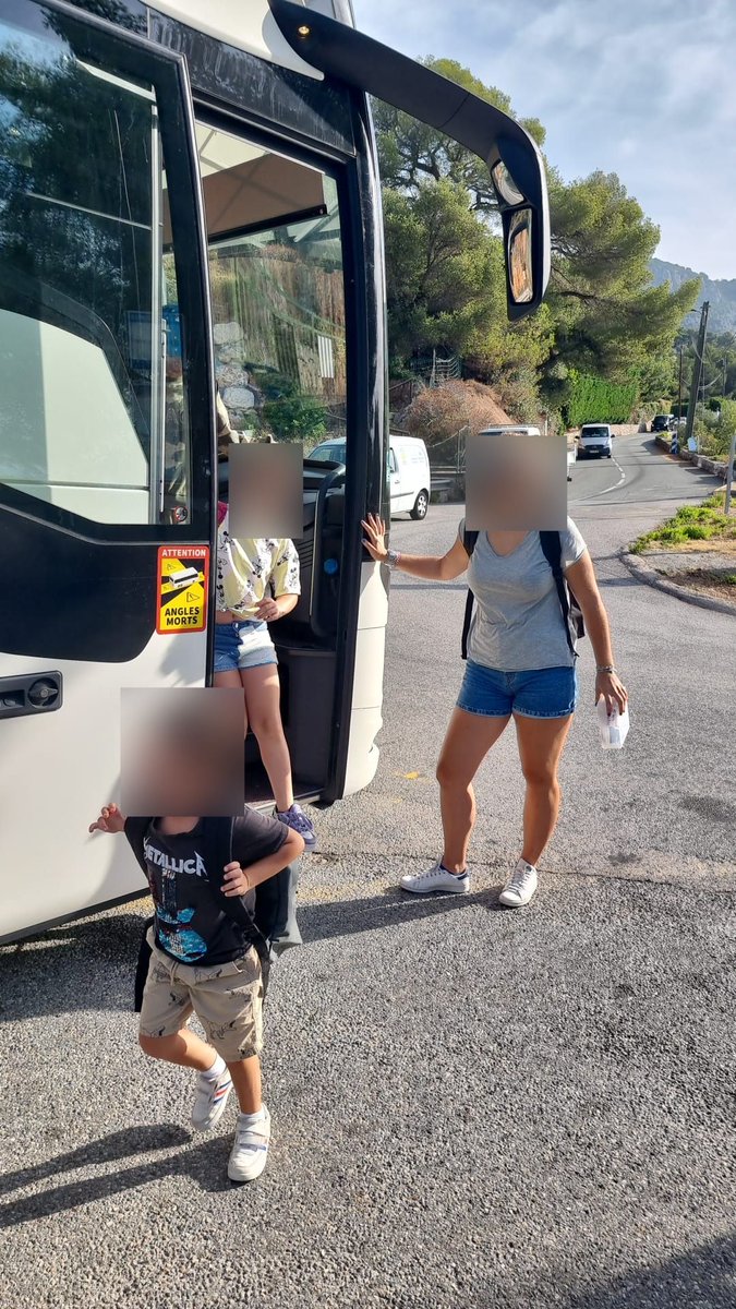 🇮🇩 👨‍👩‍👧 Comme chaque été depuis plusieurs dizaines d'années, notre entreprise est ravie d'assurer le transport des écoliers monégasques de l'école des Révoires jusqu'au Centre de Loisirs Prince Albert II.

#transport #ecole #loisirs #monaco #rtsmonaco