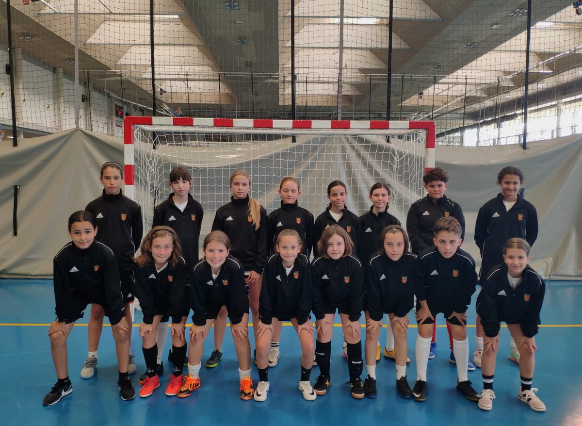 💪 La selección #sub14 de #futsalfem realizaba este miércoles su penúltima sesión en las instalaciones de Larrabide.

El combinado de <a href="/JonnyArellano/">Jonathan Arellano</a> despedirá la temporada con un último entrenamiento a realizar la próxima semana.