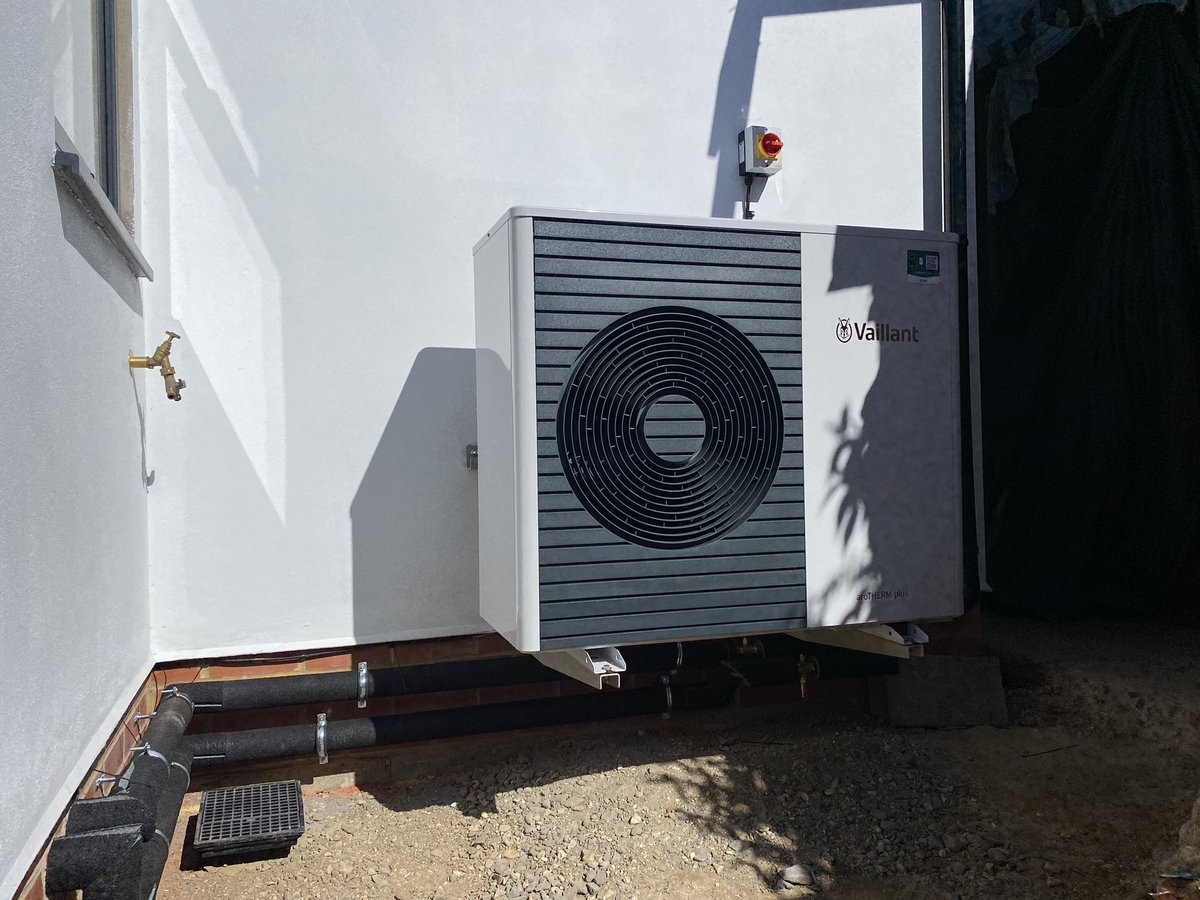 More heat pumps going in. This time in Reading.