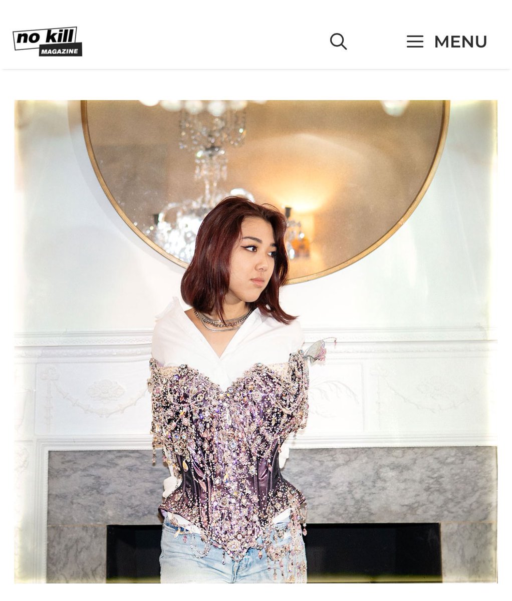 dolls4prada's tweet photo. i just….why? https://t.co/caknLaKkwv