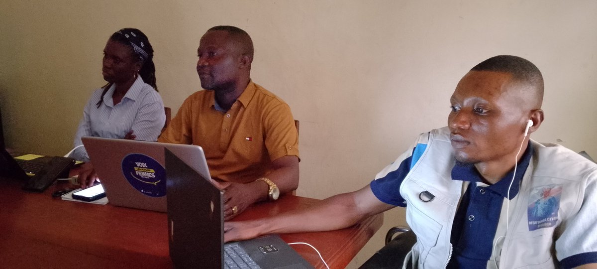 Dans le cadre du programme <a href="/VlfCongo/">Voix et Leadership des Femmes RDC</a> , une réunion d'échange à été organisée par la délégation de <a href="/CenterCarter/">Дмитрий Жуков</a>  avec le <a href="/refedef/">Refedef</a> sur les effets et impacts du programme <a href="/VlfCongo/">Voix et Leadership des Femmes RDC</a>  dans la province du Kasaï central.
#Impacts
#LeçonsApprises
#défis
<a href="/DevCanada/">Développement Canada</a>