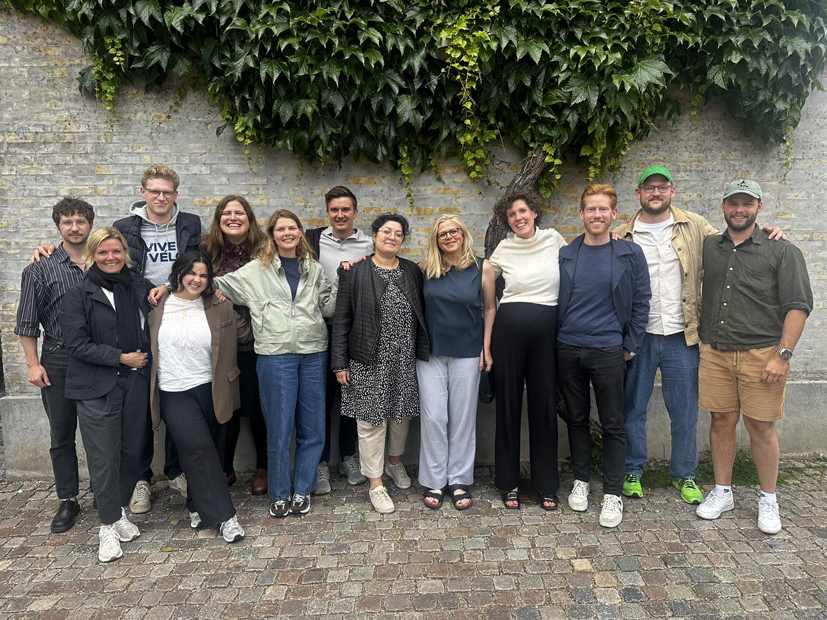 Our #techplomacy teams from both sides of the Atlantic are gathered in sunny Copenhagen this week, to discuss working tracks and initiatives under the new strategy for 🇩🇰 tech diplomacy.