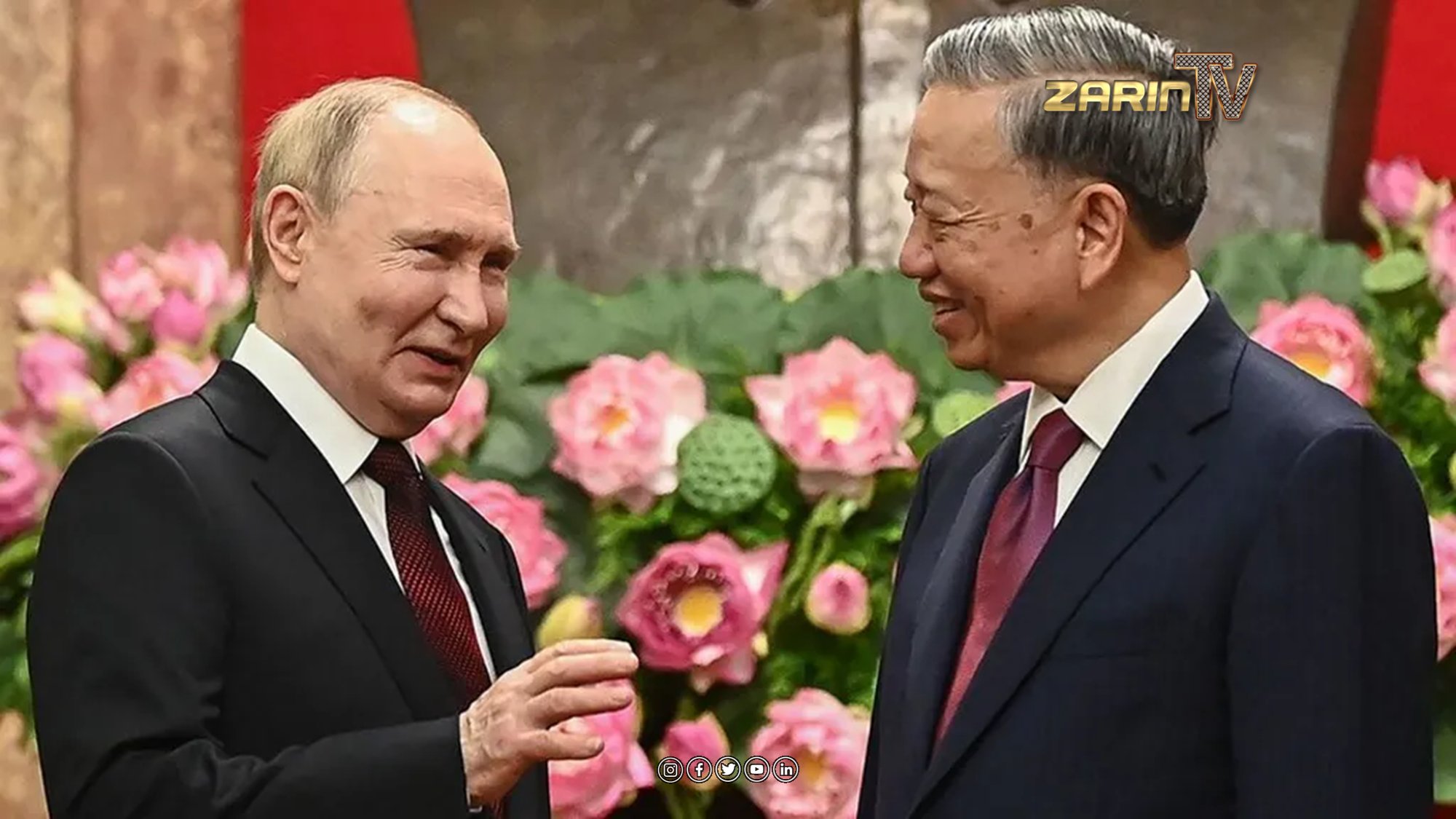 ولادیمیر پوتین، رئیس‌جمهور روسیه برای گفت‌وگو با رهبران کمونیست ویتنام وارد این کشور شد