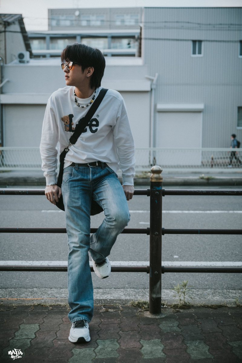 ๐๐จ. tweet media