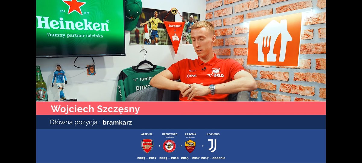 pendrak123's tweet photo. @LukaszWisniowsk Coś nie podobny ten @13Szczesny13 @Meczykipl https://t.co/iiPXVRs8AX