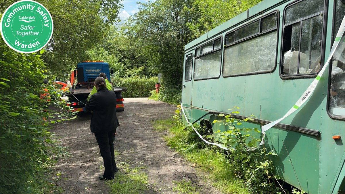 Team 1 -

Abandoned Bus removed from Calliswood Bottom in Hebden Bridge. Vehicle has been unmoved for over a decade and was full of flytipping!

Many thanks to Stoneywood for their assistance. 

@CSWSamual311 | <a href="/warden_liz/">CSW Liz 318</a> | #SaferCalderdale | #Calderdale
