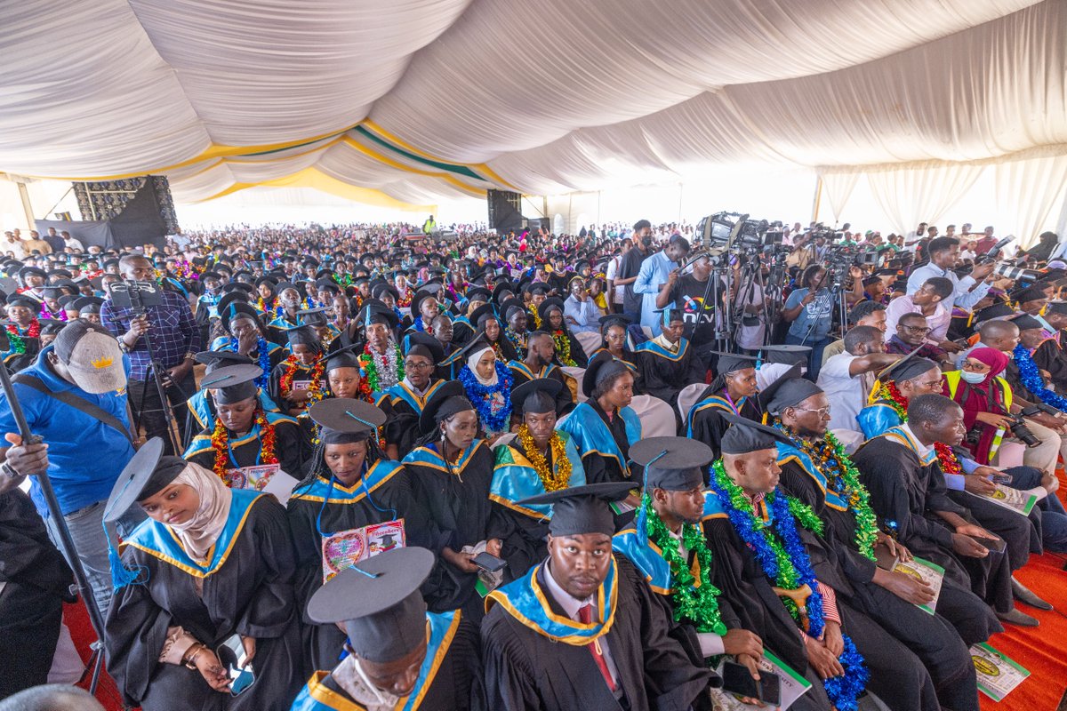 William Samoei Ruto, PhD tweet media