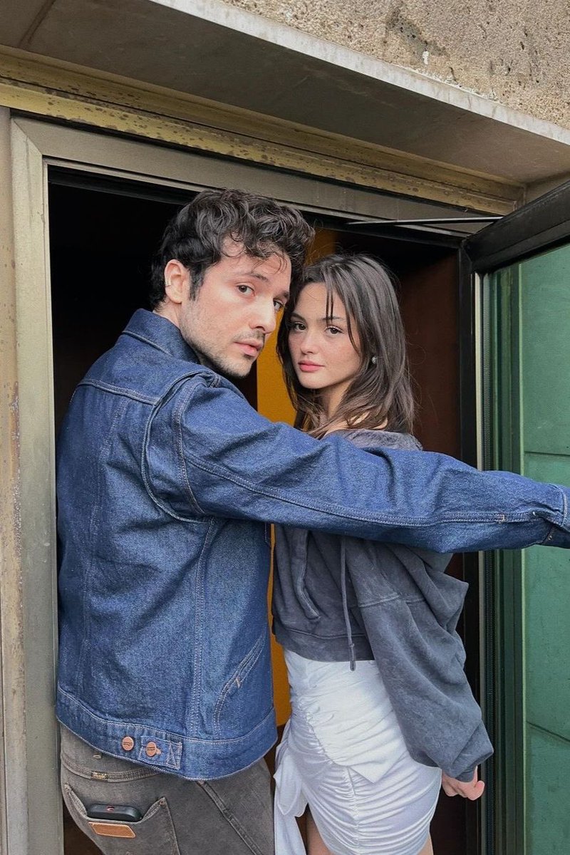 Gelinde millet partnercilik görsün çocuklar🎀🙌🏻