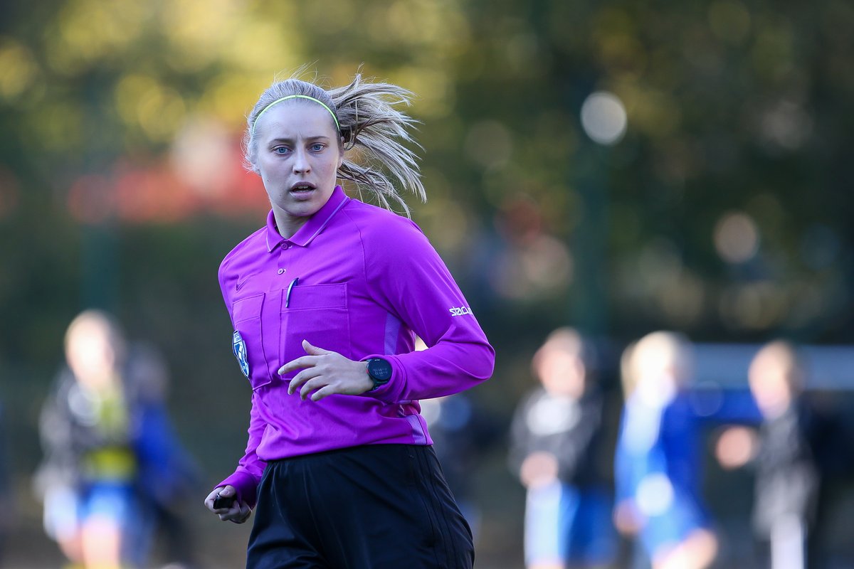 📣Erotuomarikoulutus pelaajille – Ex-pelaajat Veli Lampi ja Hanna Ruohomaa suosittelevat kokemusta

Palloliiton erotuomaritoiminta yhteistyössä <a href="/FPAFinland/">JPY</a> kanssa järjestää erotuomarikoulutuksen aktiivipelaajille⚽️🧑‍⚖️

Koulutus järjestetään sunnuntaina 28.7. klo 10-18.

Lue lisää