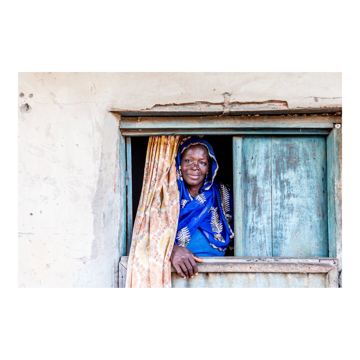 My favorite subject is diversity, which I discover by #traveling around my country and #meeting its brave people.
Maman Enbè is in charge of a #women’s shea butter cooperative in northern Benin. She has been working there for 18 years, ever #since their #association opened.