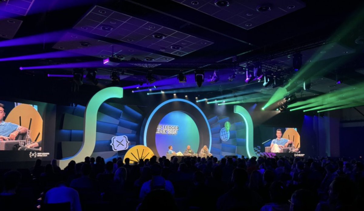 지난 주 @xrplapex 컨퍼런스에서 있었던 주요 발표 4가지! 📚 (1) @Ripple의 스테이블코인 RLUSD (2) 메인  EVM Sidechain 브릿지로서의 @axelarnetwork (3) 토큰화 제공업체인 @ArchaxEx와의 파트너십 갱신 (4)  XRPL 일본 & 한국 펀드