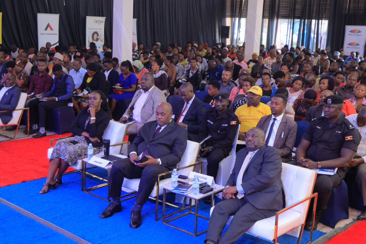 ConsumerUCC's tweet image. “The government of Uganda is working hard to make sure that the prices of good smartphones are made affordable to the people of Uganda as another way to improve communication” remarked the Minister of ICT Dr.Chris Baryomunsi during the now ongoing Communications Consumer