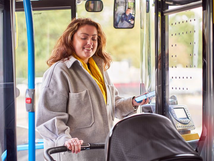 ExperienceOx's tweet image. Stagecoach Oxfordshire @Stagecoach_Ox offers a range of tickets for all ages, individuals and groups. 🎟 

Check out their guide to #Oxfordshire tickets and find the right one for you 🚍➡ bit.ly/3OlgrWN

#ExperienceOx #TravelByBus