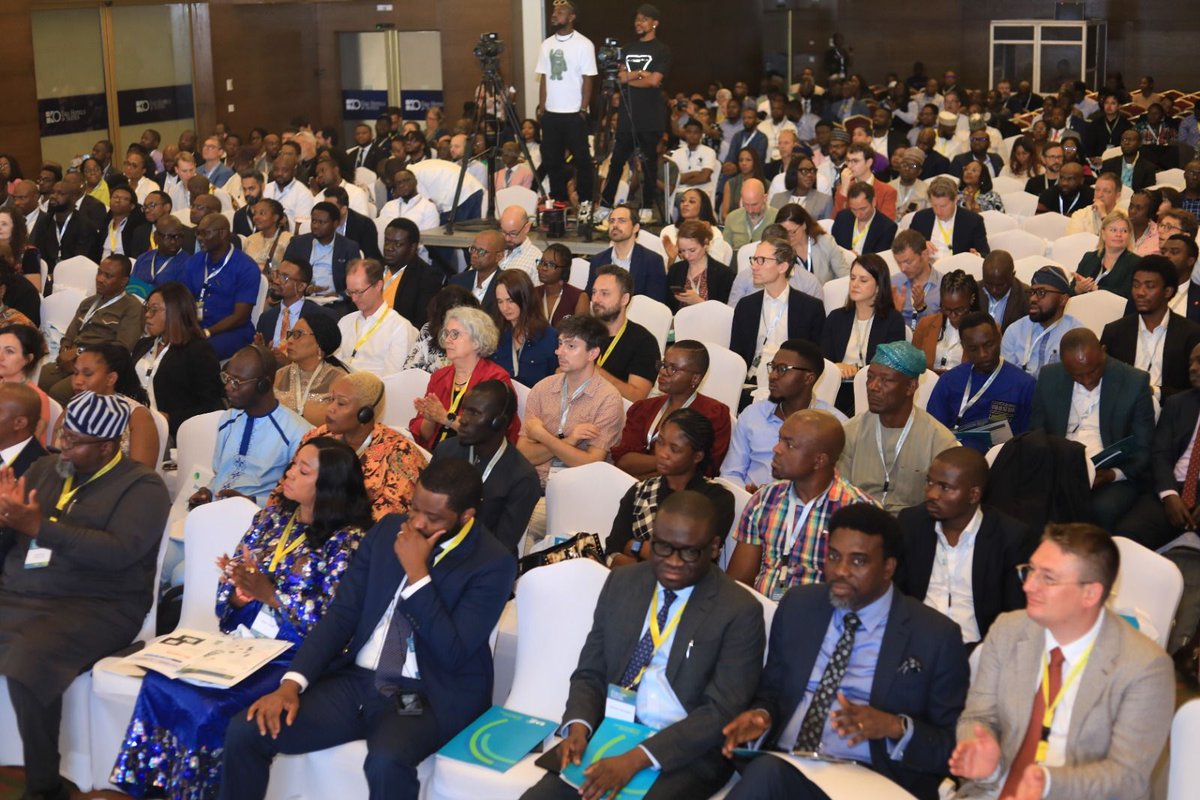 TosinOye1's tweet image. Imprsd by how we market-actors hav turned #paintpoints 2 #growthpoints via #securtizedfinancing for SHS &amp;amp; an #agrgtd, #rgnlzd, #prtfl, #RESCOs bsd apprch 2 minigrid dvlpt in NGR.

@RuralElec @EUinNigeria @GET_invest @TheREANigeria @ChapelHillNg 

#2024EAIF #21stCntryGrwthNDvlpt