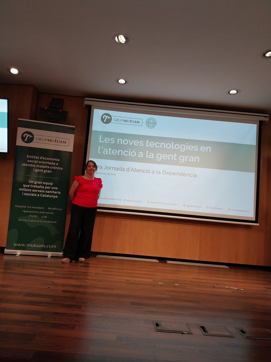 Ahir vaig assistir a la 7a jornada d'Atenció a la dependència de Grup Mutuam  centrada en l'ús de les noves tecnologies, inclosa la intel·ligència artificial, per comprendre plenament el panorama actual de l'atenció i cura de les persones grans.