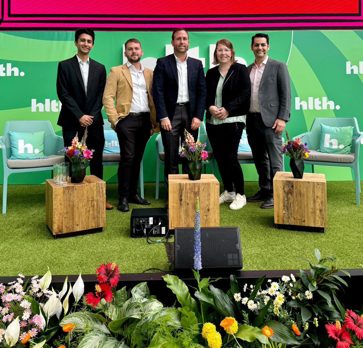 owaisdurrani's tweet image. Amazing time moderating a panel with fellow #emergencymedicine doctors about the issues of overcrowding and misutilizatuon of emergency departments globally @HLTHEVENT #hltheurope #hlth