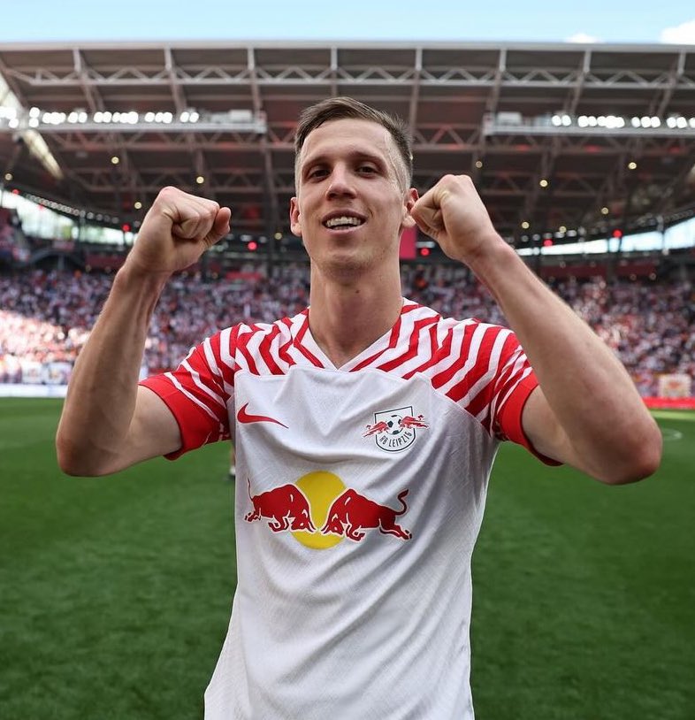 Culers, ¿ficharías a Dani Olmo? 🧐

❤️ SÍ
🔁 NO

🔴 EN DIRECTO: youtube.com/live/tFnuZcZDu…
