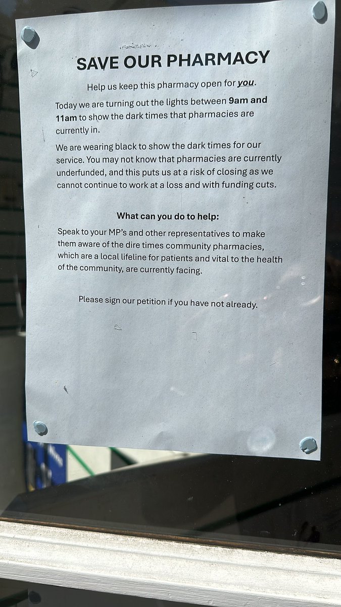 Ifesi30's tweet photo. My morning in pictures 

#saveourpharmacies
#nhsincrisis https://t.co/X3Z1dIFHiZ