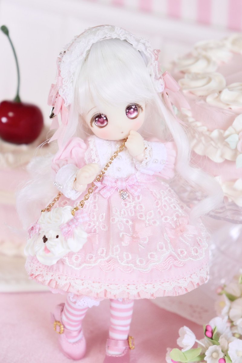 star_dust_doll's tweet photo. メレンゲプードルワンピ🩷🐩🩵

ヤフオクに出品しました！
オビツ11とピコニーモpボディの兼用サイズとなっております👗

6/23(日)21時台終了予定です🌟
よろしくお願いします🎀

🩷 https://t.co/oJqy3sQPgx
🩵 https://t.co/8du0O57BcJ

 #オビツ11 #シュガーカップス https://t.co/PRwXhHvhJz