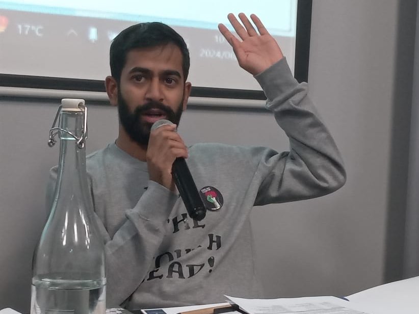 ohchr_sa's tweet image. #HappeningNow Be the change you want to see!✊ Speakers and participants in the intergenerational dialogue on youth activism and #humanrights call on their peers young and old to get involved in the structures that affected daily life.