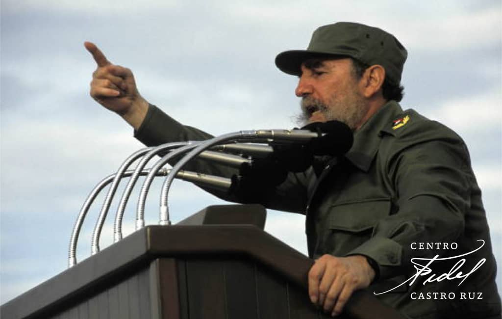 "Sembremos ideas, y todas las armas que esta civilización bárbara ha creado sobrarán; sembremos ideas, y la destrucción irremediable de nuestro medio natural de vida podrá impedirse". #FidelPorSiempre 
#UnidosXCuba