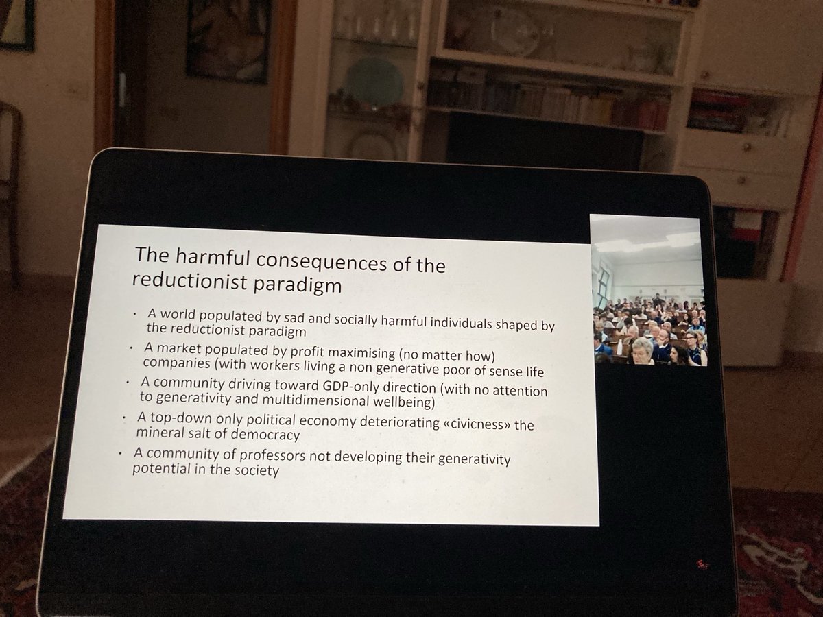 ⁦<a href="/Leonardobecchet/">Leonardo Becchetti</a>⁩  molto bella e meaningfull la sua presentazione at #manifesto ⁦<a href="/fnecfestival/">Festival Nazionale dell’Economia Civile</a>⁩ ! Il materiale sarà diaponibile?