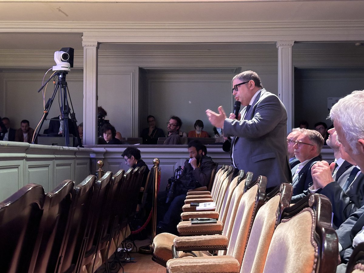 Bastien Brunis (@bastbrunis) on Twitter photo Grand moment de la campagne des #Legislatives2024 à l’initiative du <a href="/medef/">Mouvement des Entreprises de France</a> : l’heure de la clarification économique est venue pour les chefs de partis.
🟦 Revivez les auditions
⬜️ Découvrez nos 10 Conditions
🟥 Rejoignez le 1er mouvement d’entreprises :
medef.com Grand moment de la campagne des #Legislatives2024 à l’initiative du <a href="/medef/">Mouvement des Entreprises de France</a> : l’heure de la clarification économique est venue pour les chefs de partis.
🟦 Revivez les auditions
⬜️ Découvrez nos 10 Conditions
🟥 Rejoignez le 1er mouvement d’entreprises :
medef.com