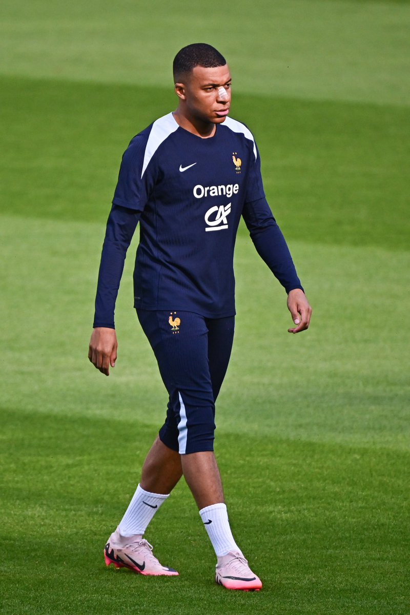 Actu Foot tweet media