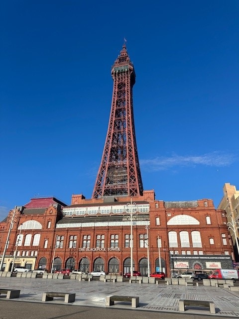 I had the great privilege of being a keynote speaker at the International #VideoInteractionGuidance conference in Blackpool. 300 delegates shared the impact VIG has made across the world.
I was proud to share the work that Camden EPS have been leading on 
#AVIGuk #twittereps