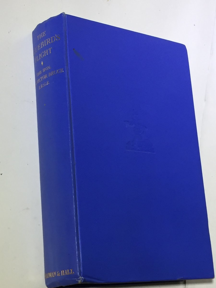 SimonLewisBooks's tweet image. THE BLUEBIRD'S FLIGHT by Mrs Victor Bruce  just listed on eBay ebay.co.uk/itm/3870998319…  her own story of gaining a pilot's licence in 1 month &amp;amp; 2 months later flying from England to Japan ,she  was also a racing driver &amp;amp; record breaker in cars &amp;amp; power boats. Jazz-age Girl Power !