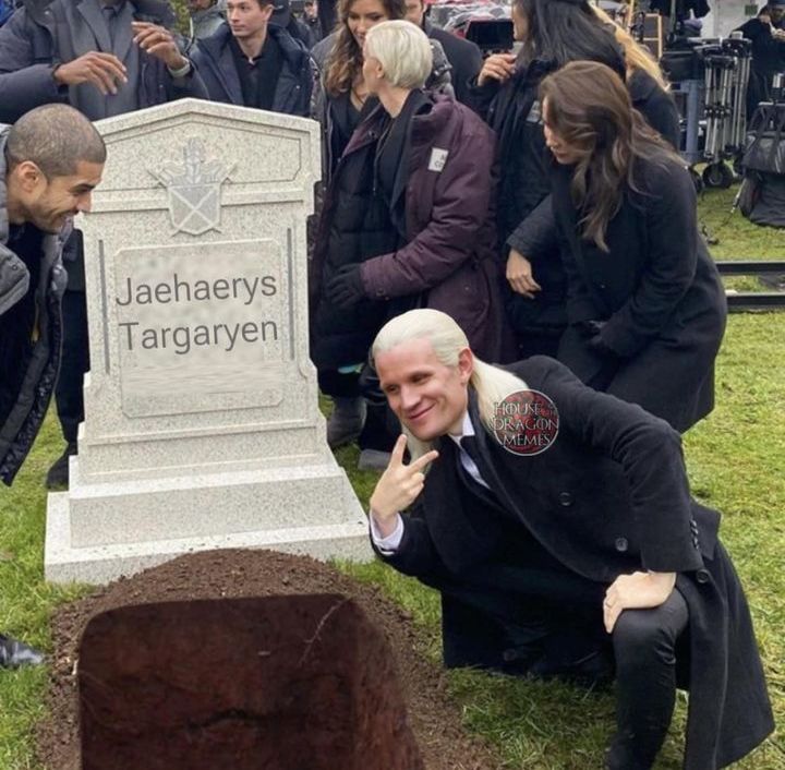 ThronesUpdates's tweet photo. No matter what Daemon does, you just can't hate him 😅 #HouseOfTheDragon https://t.co/weoj1UfQjH