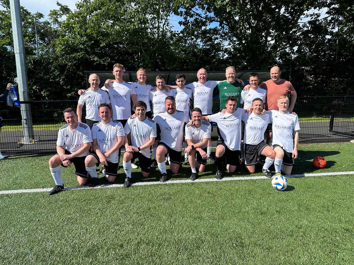 Bar of NI tweet media