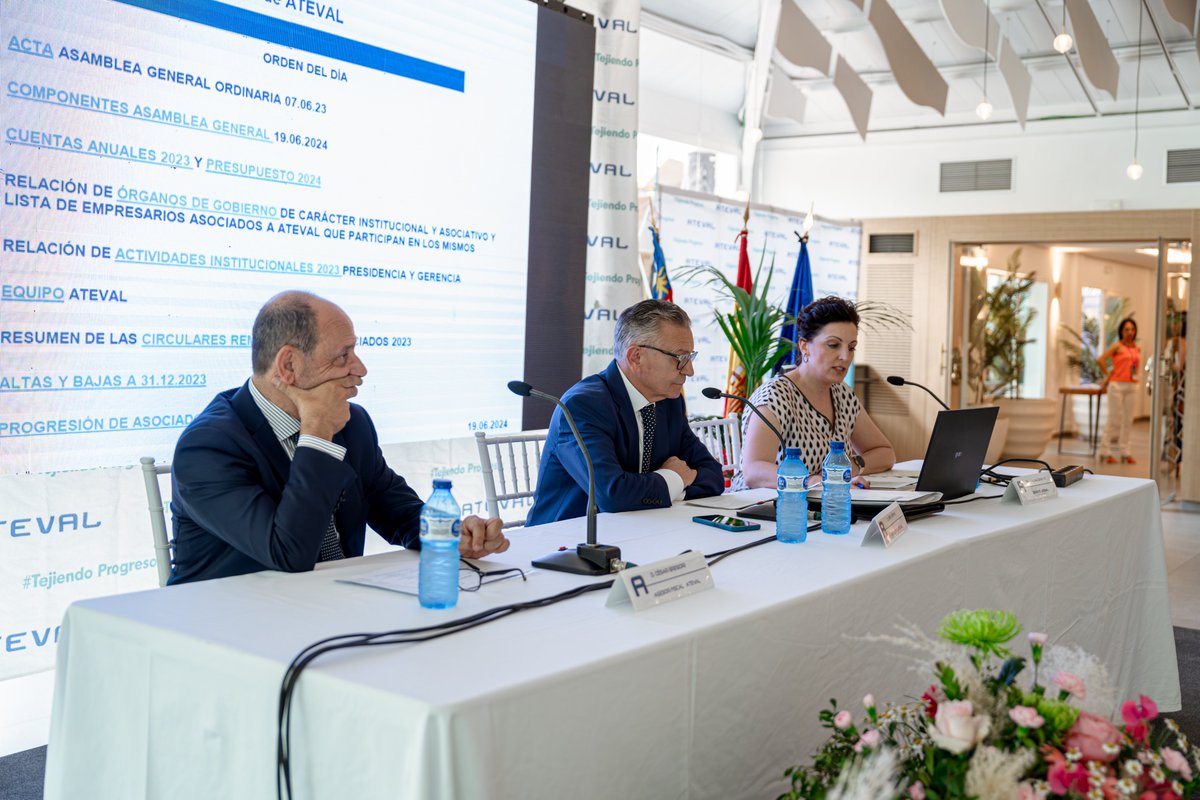 Después de lo vivido ayer, estoy enormemente agradecido por todas las muestras de apoyo y confianza recibidas para seguir liderando e impulsando el sector textil valenciano a través de <a href="/atevaltextil/">ATEVAL</a>. Asumo la presidencia con el mismo compromiso que lo hice en mi primera elección.