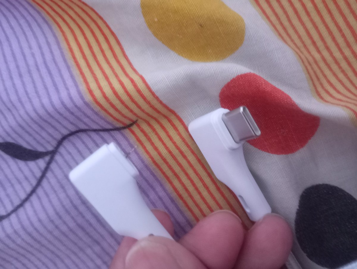 AnkitaM24836130's tweet image. Got @Portronics cable and within 3 days, look at the condition.... Company has denied to pay a refund in spite of this failure...Very pathetic experience 
#customerservicefailure
#CustomerServiceFail 
#CustomerFeedback 
#scam