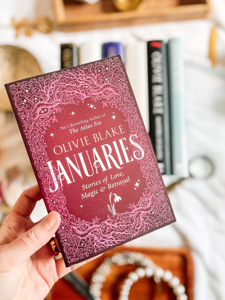 Bookslovereaders tweet media