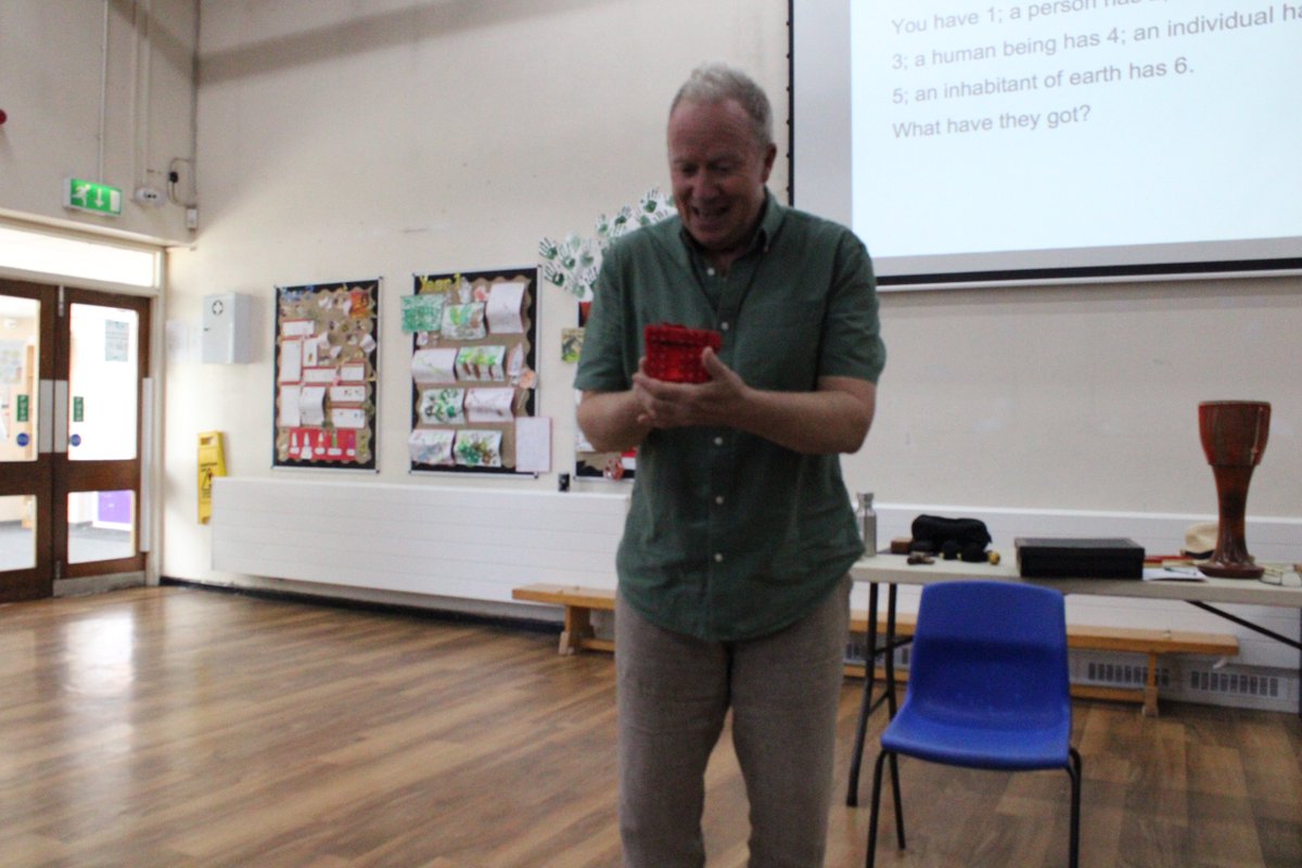 Chilwell INSET Day
We thoroughly enjoyed meeting <a href="/KevinGraal/">Kevin Graal</a>, a highly skilled children's storyteller.
Much fun was had learning and participating with interactive stories, riddles, songs and rhymes from around the world!
#CulturalCapital
#Educational
#Inclusive
#TeamChilwe