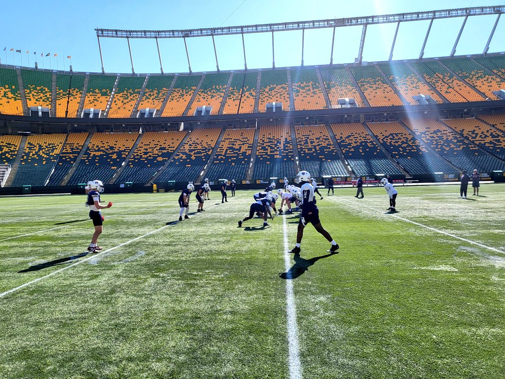 Beautiful morning for the <a href="/USNFT/">U.S. National Football Team</a> Defense to fly around! #GoldStandard